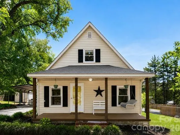 602 E Lee Ave, Bessemer City, NC 28016