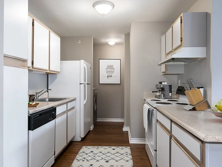 Vida Apartments — Photo 54