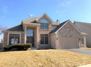 2036 Gardner Cir E, Aurora, IL 60503