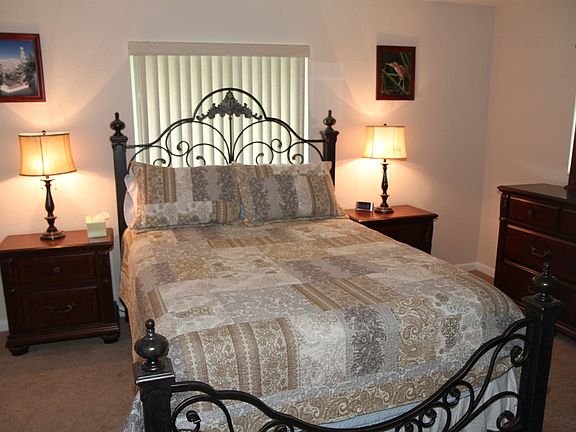 4th image of 1898 E Chapel Dr