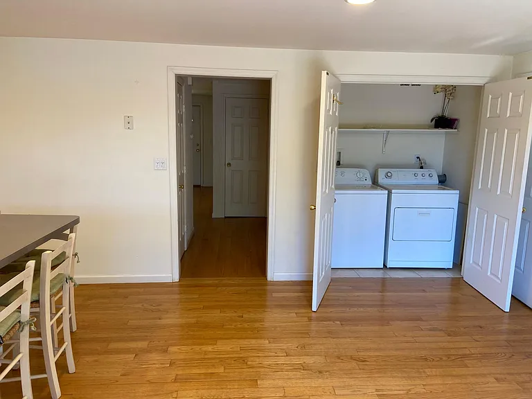 41 Le Grande Ave — Photo 7