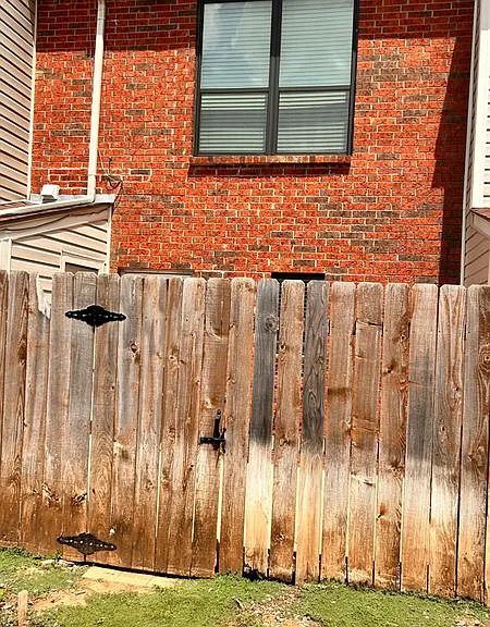 234 Samuel Blvd #P2 — Photo 12