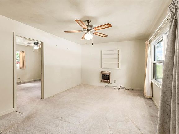 4th image of 6340 Linda Dr