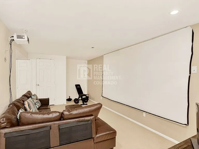 11185 E Linvale Dr — Photo 22