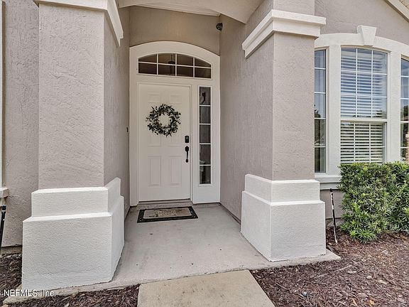 3rd image of 2147 THORN HOLLOW Court