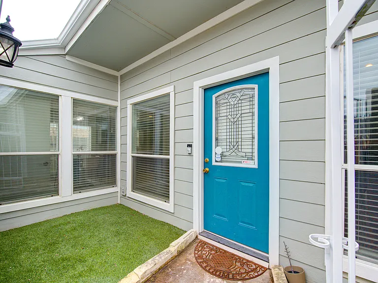 1522 S Kirkwood Rd — Photo 12