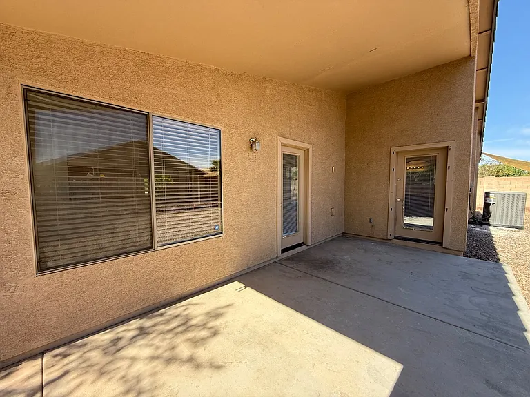 9587 W Seldon Ln — Photo 33