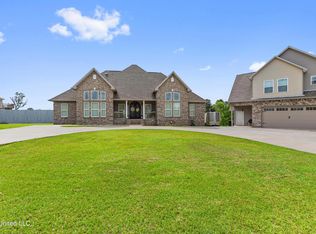 130 Susan Cooley Rd, Lucedale, MS 39452