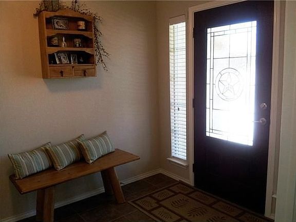 Home for Sale in Cedar Park, TX $233,900