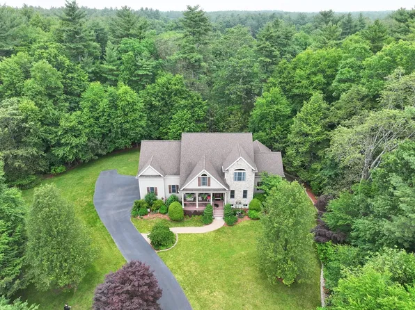 70 Azalea Way, Hanson, MA 02341