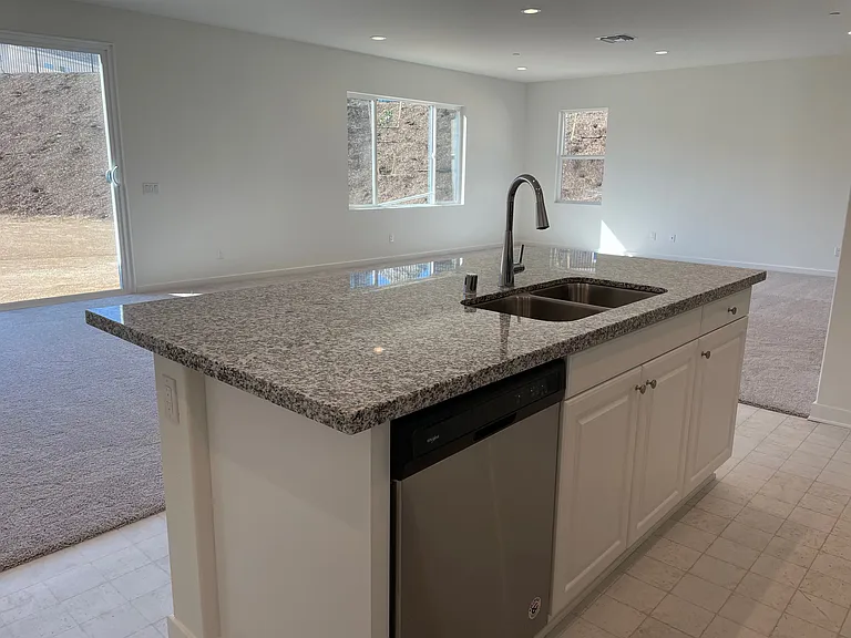 20649 Boxcar Ct — Photo 40
