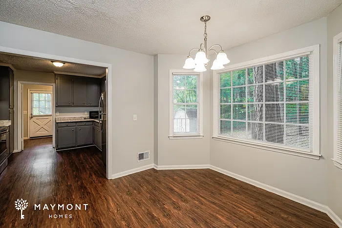 1805 Woodvalley Ct — Photo 6