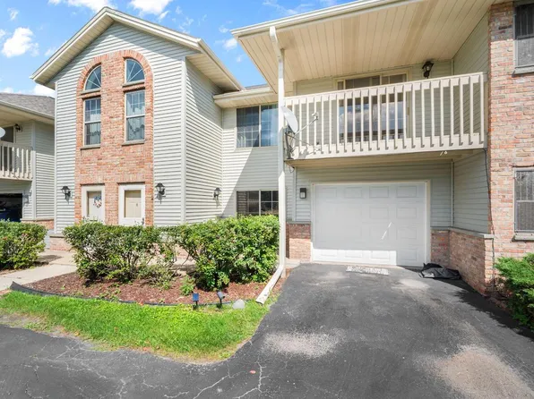 3651 E Barbara COURT #6, Oak Creek, WI 53154