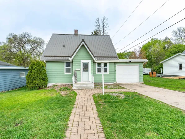 1119 N Lake St, Fergus Falls, MN 56537