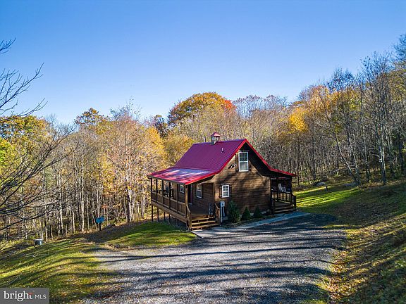 5th image of 255 Deer Pass Ln