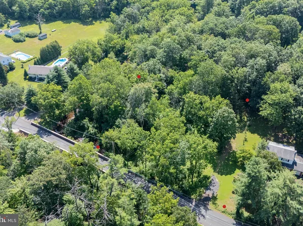 400 Clymer Ave, Sellersville, PA 18960