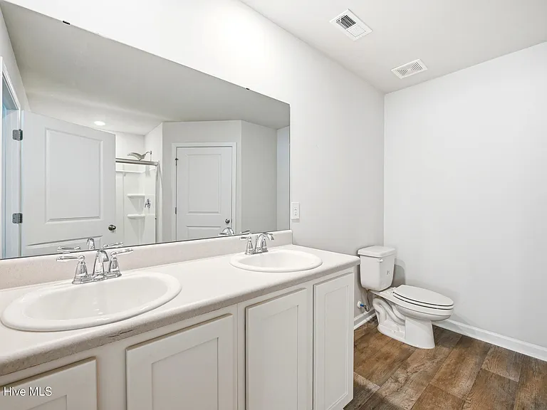 1636 Bellamy Place Dr — Photo 17