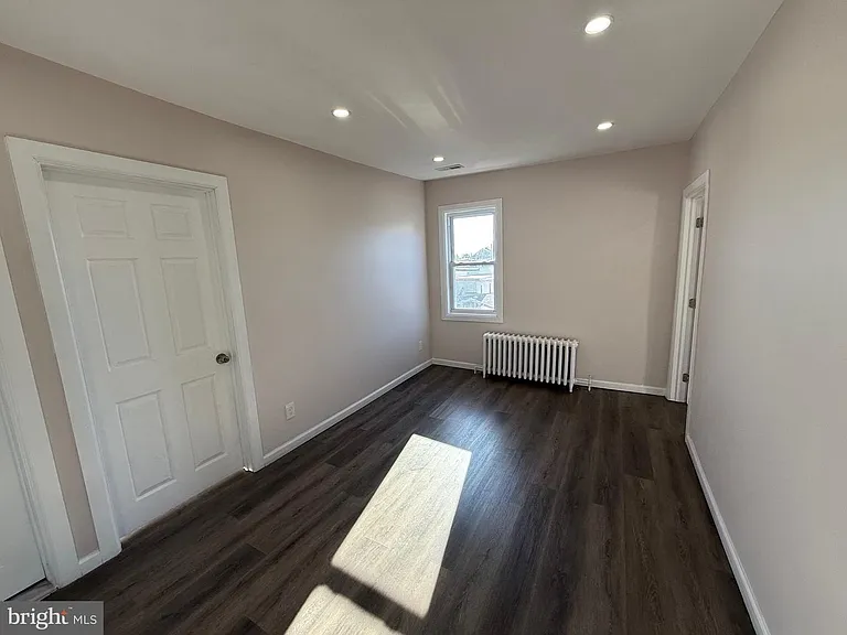 2537 E Auburn St #3 — Photo 9