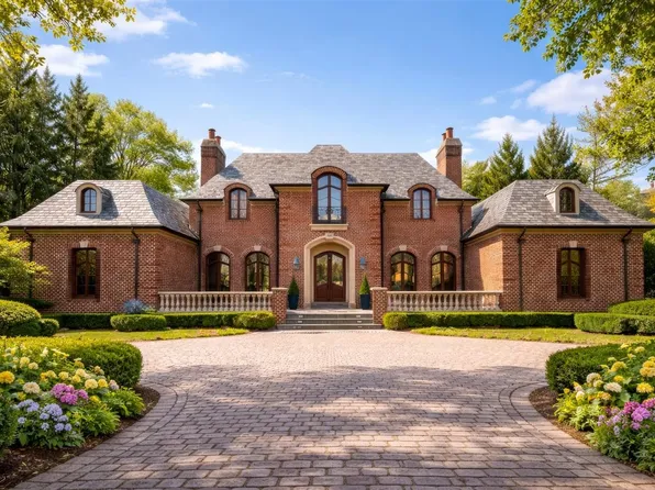 950 Lake Rd, Lake Forest, IL 60045