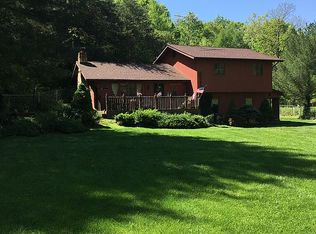 7471 N Ferry Rd, Bloomfield, IN 47424