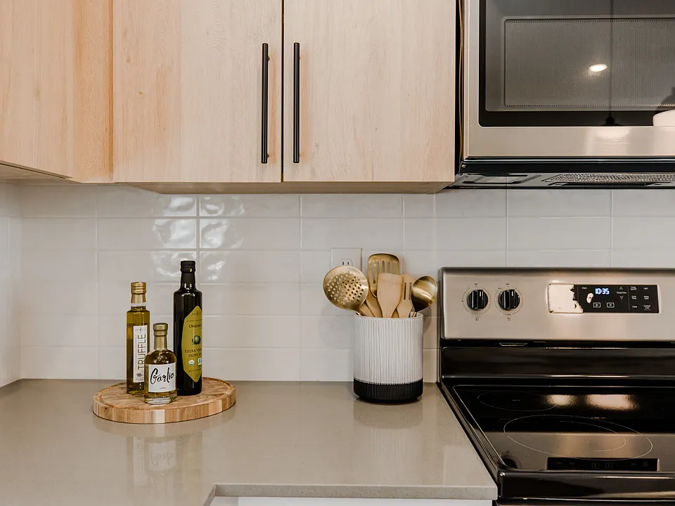 Beautiful Kitchen with Quartz Countertops
