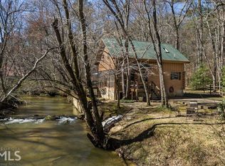 909 Old Mill Pond Rd, Mineral Bluff, GA 30559
