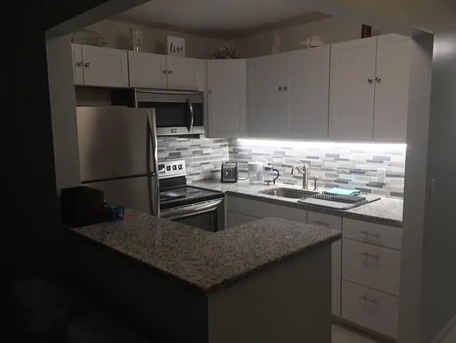 Building Photo - 216 Berkshire E #K