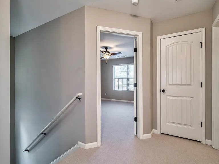 4914 Whisper Creek Ct SW — Photo 20