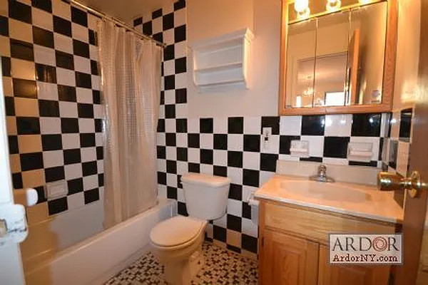 Rented by ArdorNY | media 10