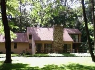 11875 Kenyon Dr, Hiram, OH 44234