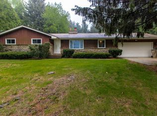 6217 104th St, Pleasant Prairie, WI 53158