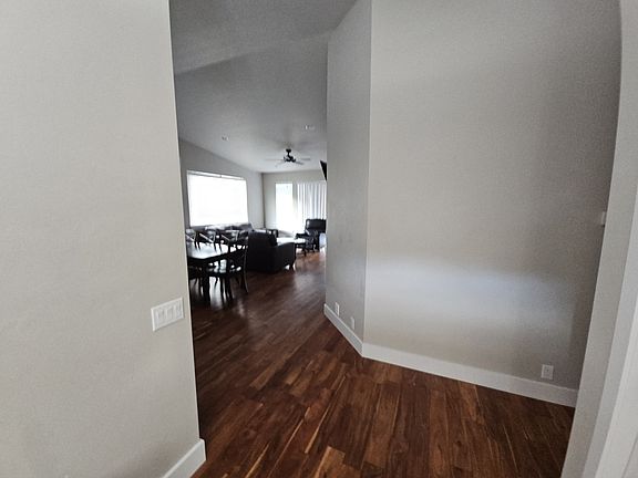 2nd image of 731 Doeskin Dr