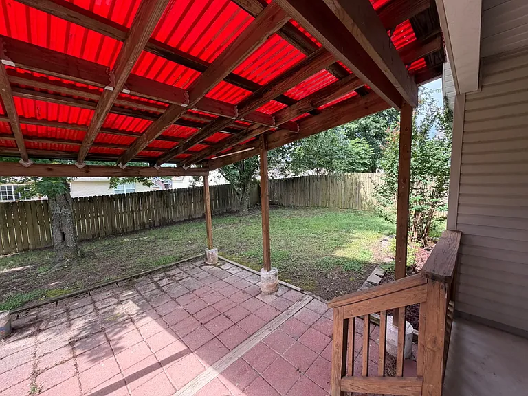285 Willowbrooke — Photo 18