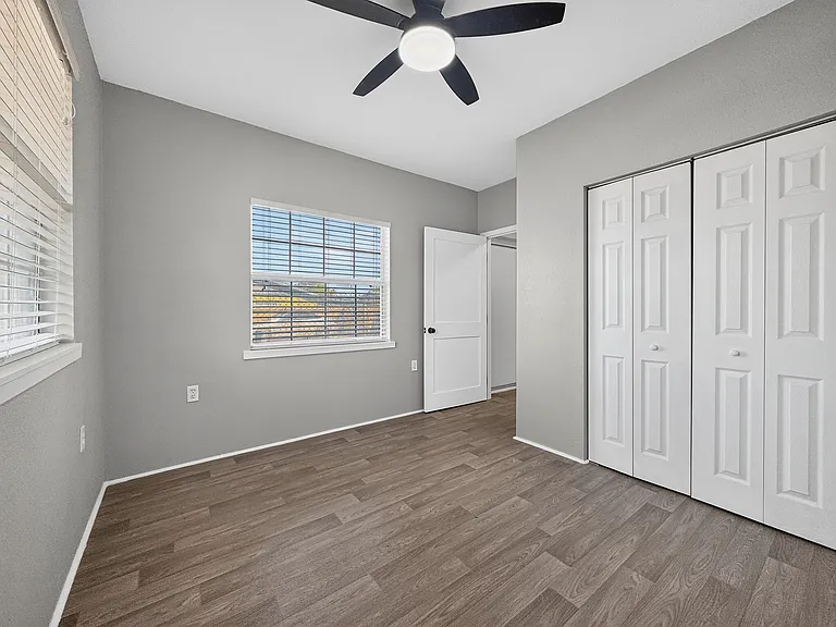510 Barrow Ave — Photo 15