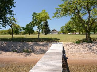 743 Lake Shore Dr, Battle Lake, MN 56515