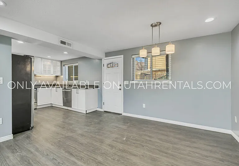 7011 S Ponderosa Dr #2 — Photo 4