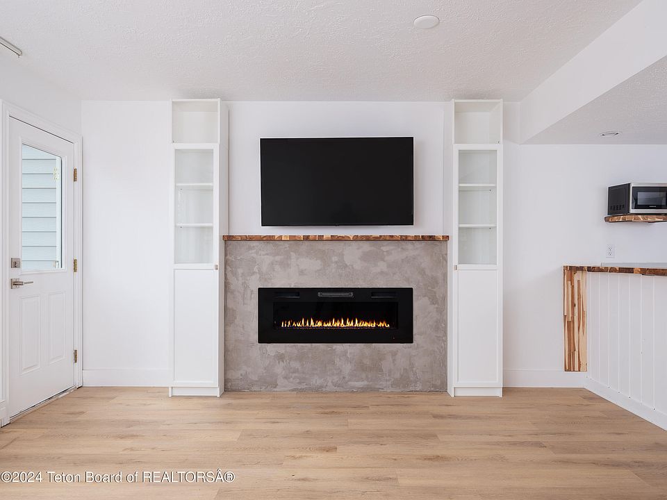 1st image of 70 2nd East St S #7