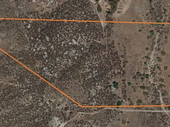 33211 Sage Rd, Hemet, CA 92544