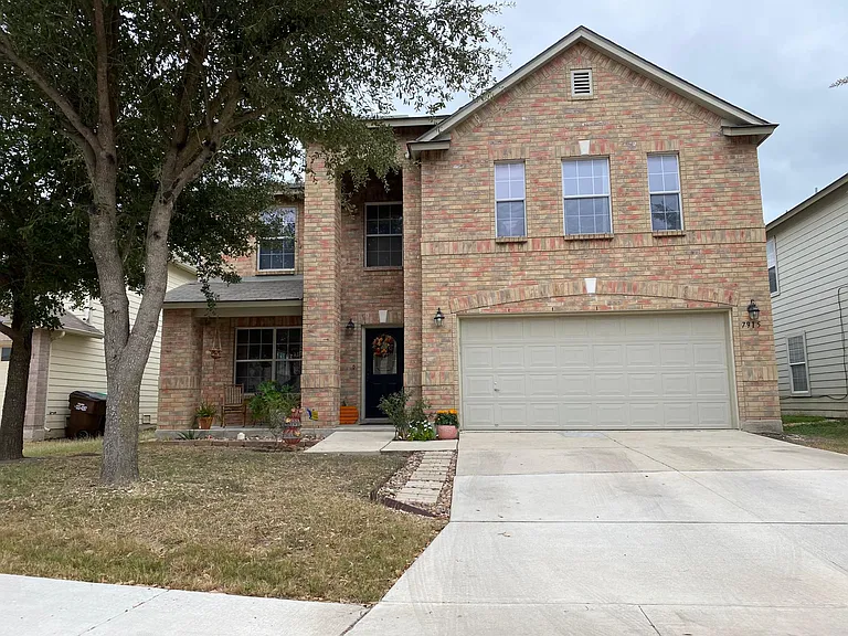 7915 Colonia — Photo 14