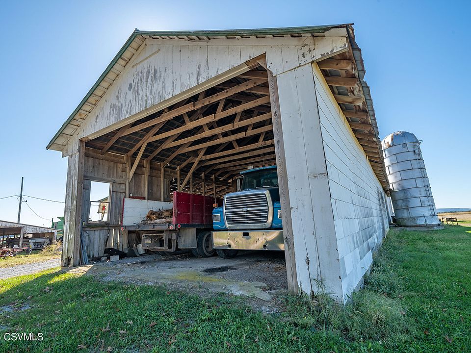 28th image of this home