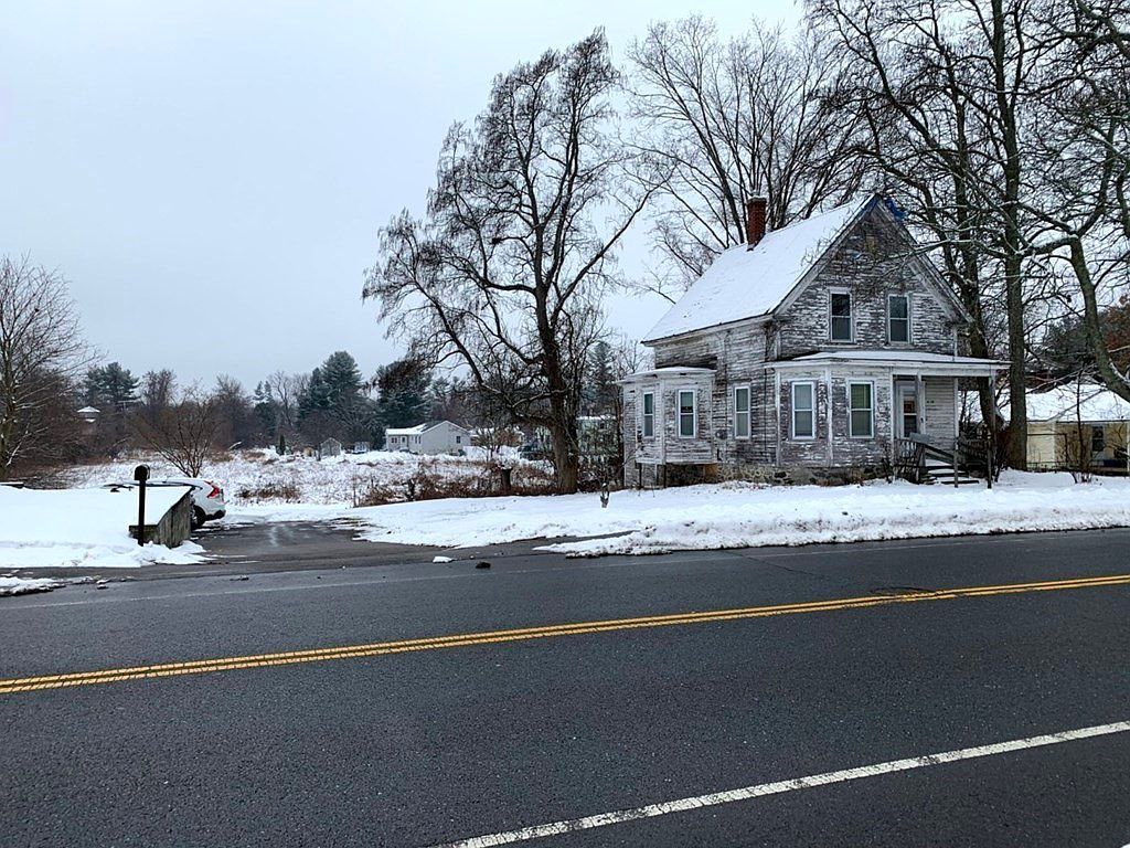 1028 Varnum Ave, Lowell, MA 01854 Zillow