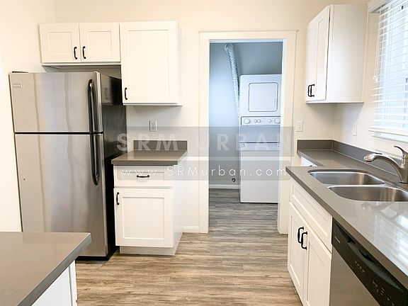 2nd image of 4450 North Ave