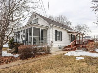 99 Malwood Ave, Dracut, MA 01826