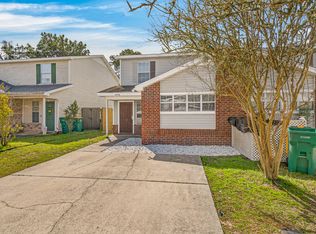 1826 Pointed Leaf Ln, Fort Walton Beach, FL 32547