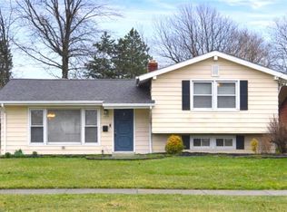 6419 Longridge Rd, Mayfield, OH 44124