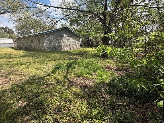 4th image of 22480 Cannery Rd