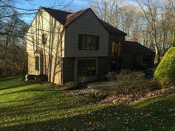 2nd image of 1009 Magnolia Dr