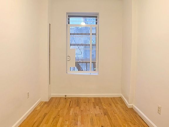 5th image of 529 W 158th St APT 3D