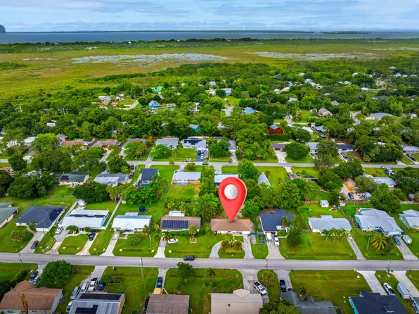 5502 Hickory Drive, Fort Pierce, FL 34982