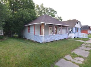 818 Sancome Ave, South Bend, IN 46628